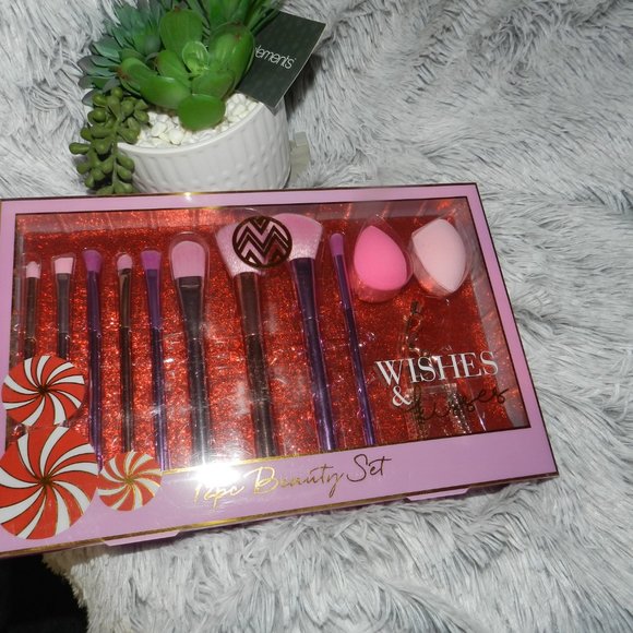 Macbeth Collection 12 Pc Beauty Glam Brush & Tool Gifting Set NEW/NWT! - Picture 4 of 14